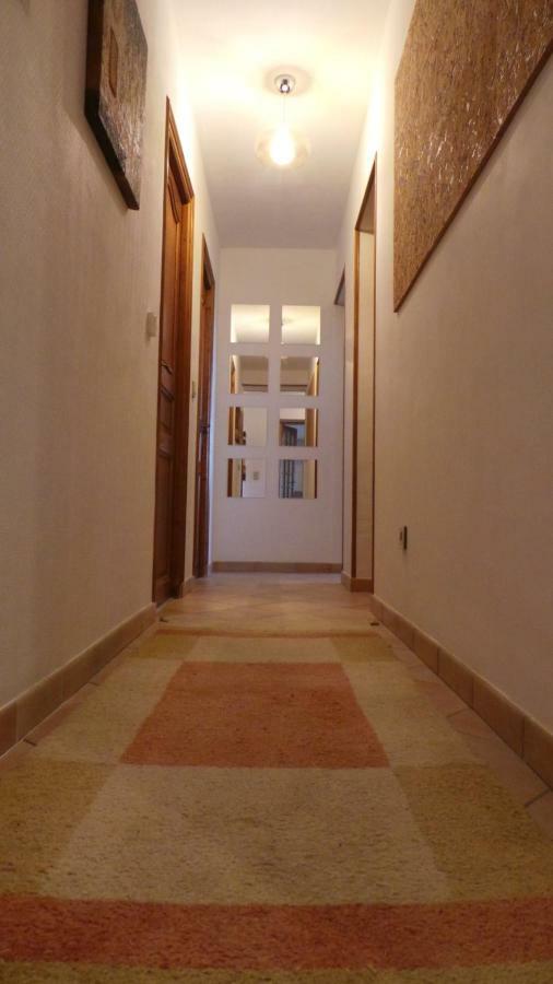 Number9 - Now With Air Conditioned Rooms Carlipa エクステリア 写真